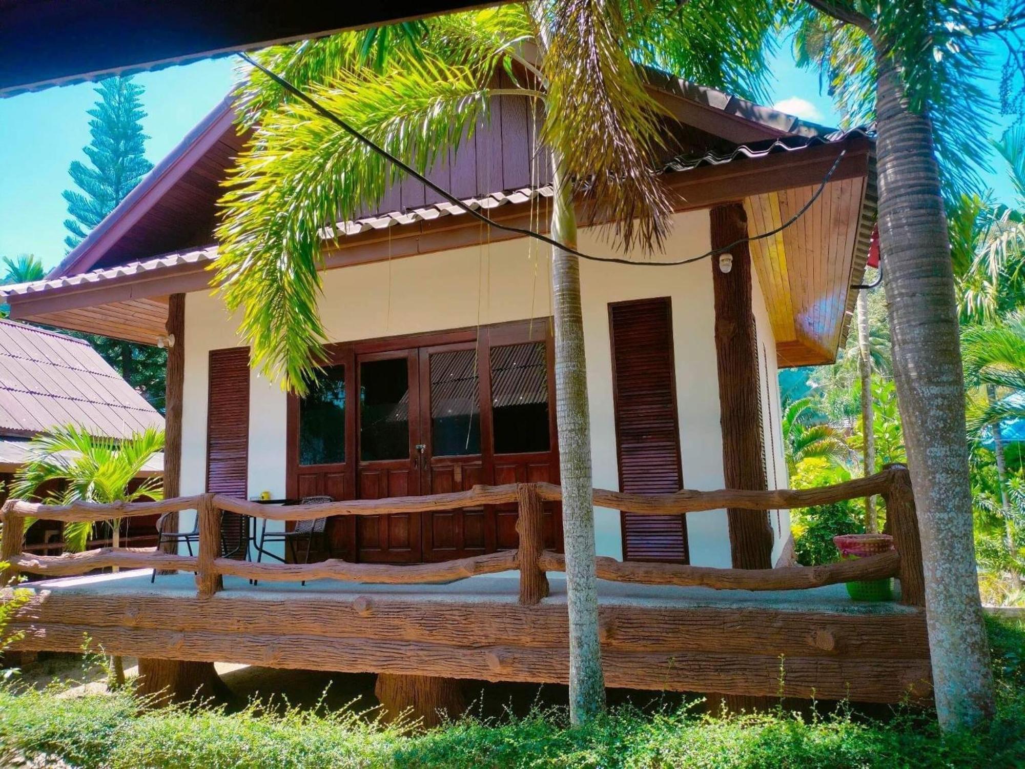 Buddha Raksa Thong Nai Pan Yai Exterior foto